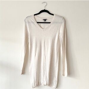 H&M v-neck tunic sweater, lightweight, cream, size XS